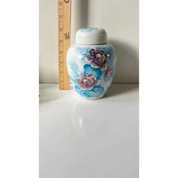Vintage Japanese Ceramic Ginger Jar With Floral Design Chinoiserie Home Decor - Picture 7 of 8